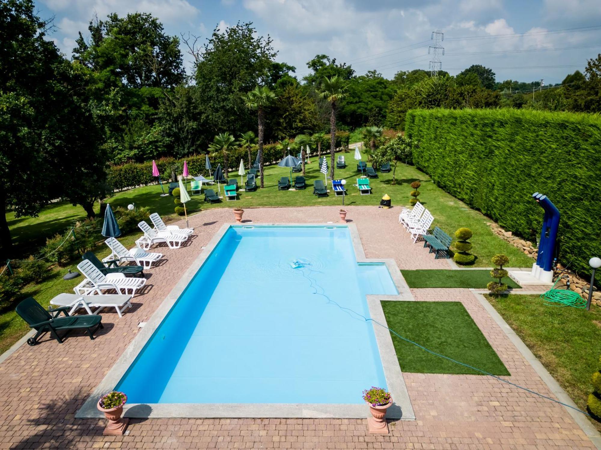 Agriturismo Parco Campofelice Lombardore 외부 사진
