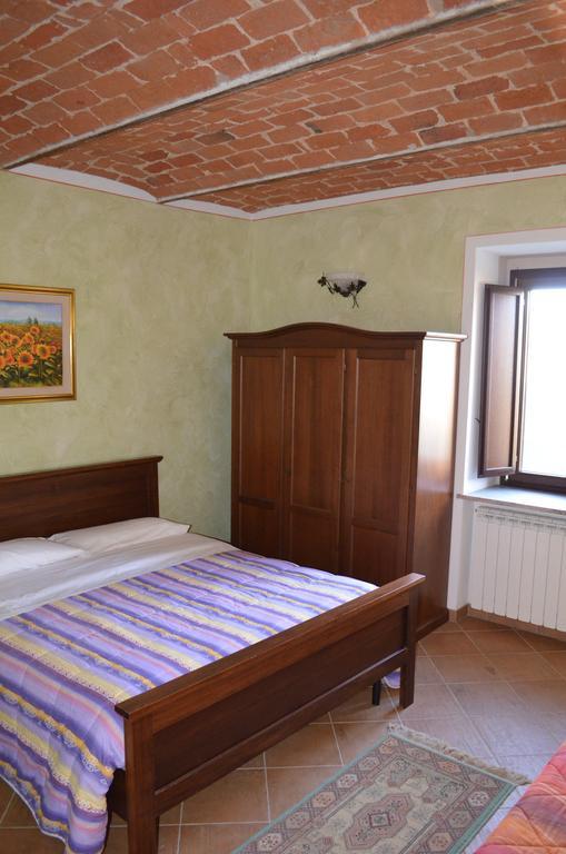 Agriturismo Parco Campofelice Lombardore 객실 사진